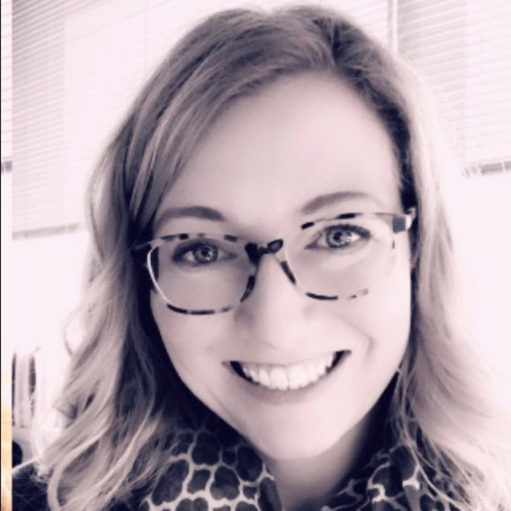 Meet your Posher, Courtney